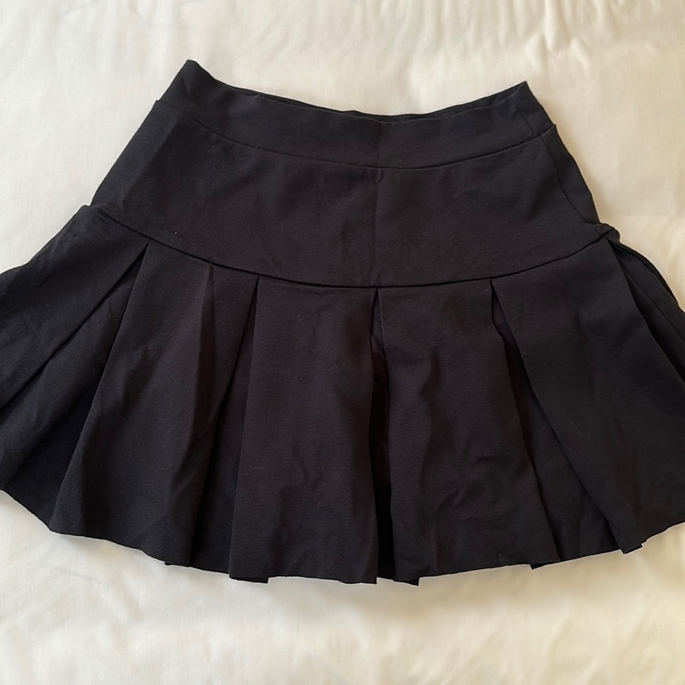 Black urban outfitters skirt, size small